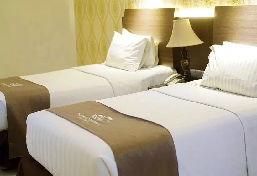 Hotelli Portola Grand Arabia