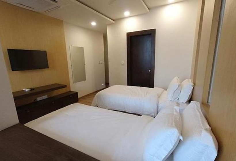 Fabhotel Prime Vdara