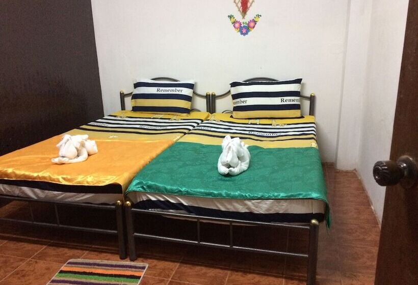 פנסיון Lanta House   Adults Only