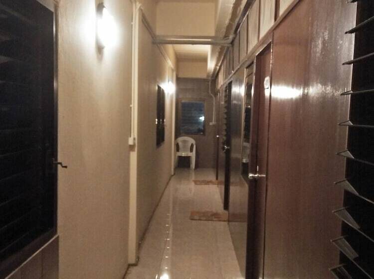 פנסיון Lanta House   Adults Only