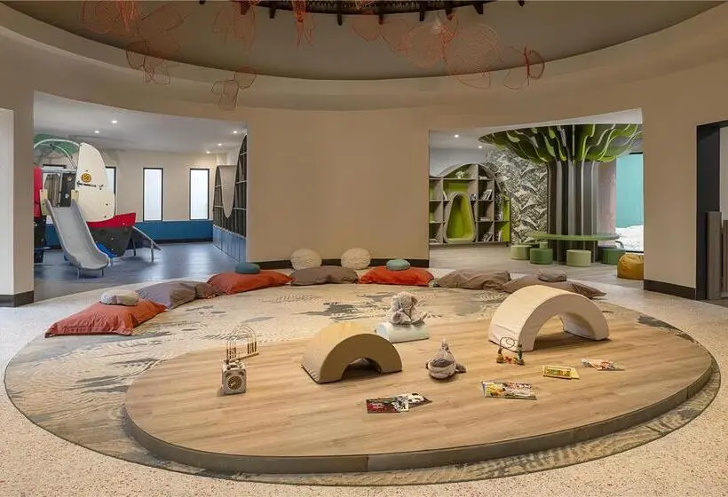 Zemi Miches Punta Cana - All Inclusive Resort, Curio by Hilton