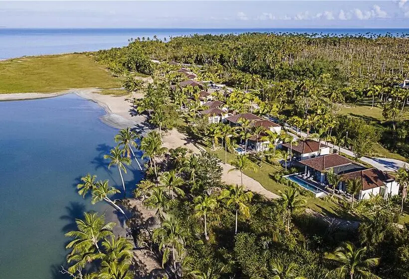 Zemi Miches Punta Cana - All Inclusive Resort, Curio by Hilton