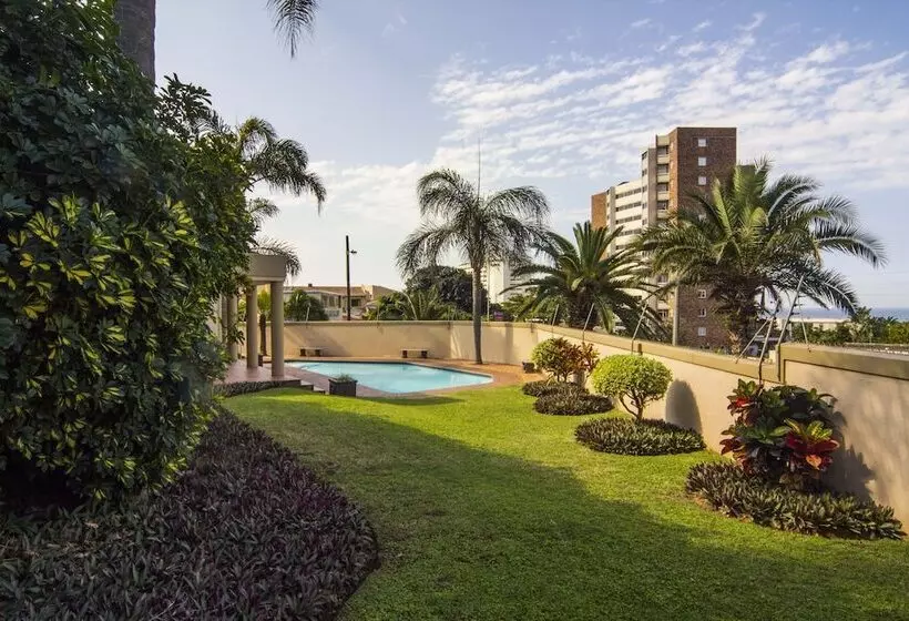 14 The Shades   By Stay In Umhlanga
