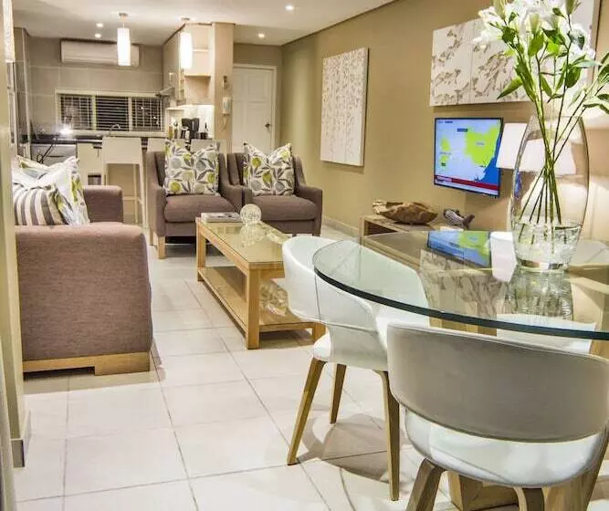 14 The Shades   By Stay In Umhlanga