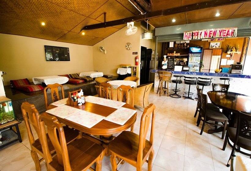 مبيت وإفطار Nid's Bungalows