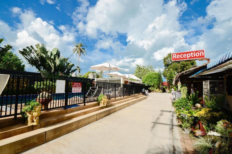 مبيت وإفطار Nid's Bungalows