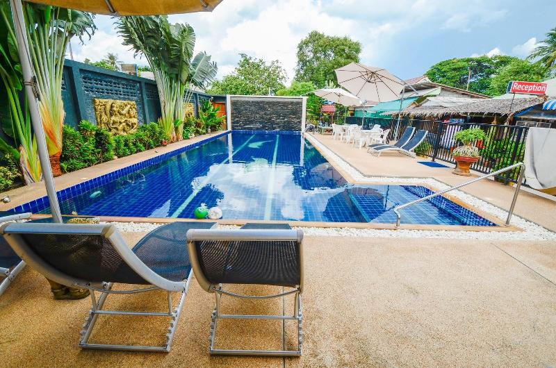 مبيت وإفطار Nid's Bungalows