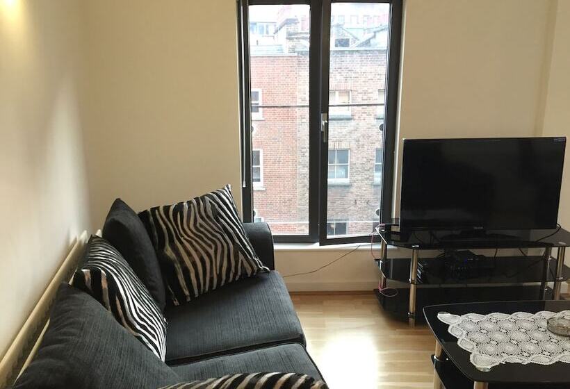 Blandford Street Apartments