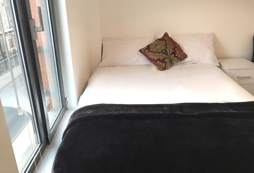 Blandford Street Apartments