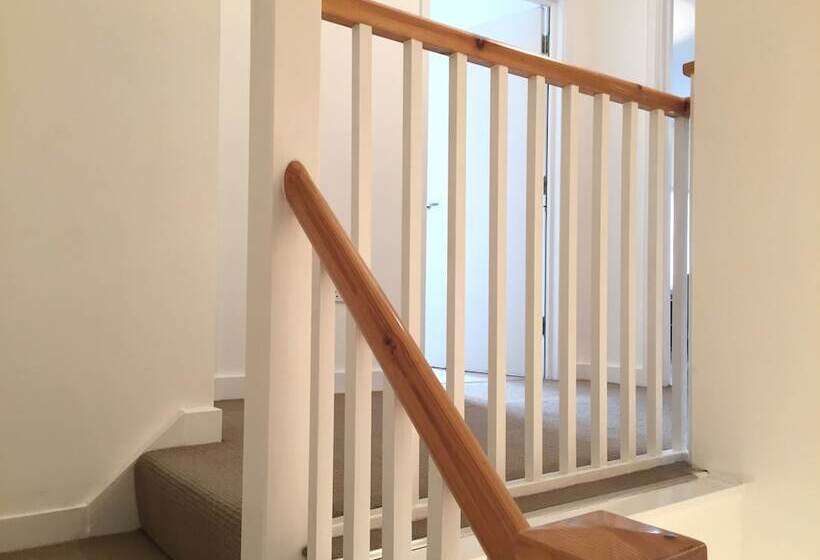 Blandford Street Apartments