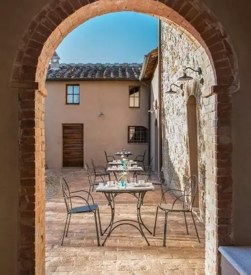 Borgo De Brandi