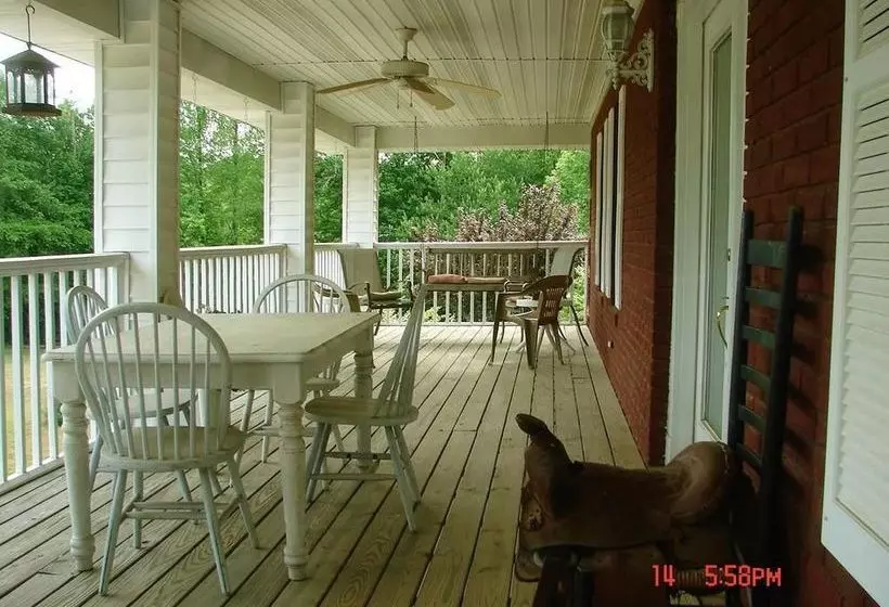 ベッドアンドブレックファースト Country Music Luxury Suites