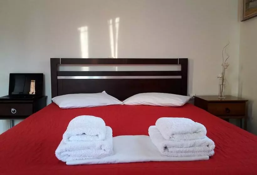 Dionysia Rooms