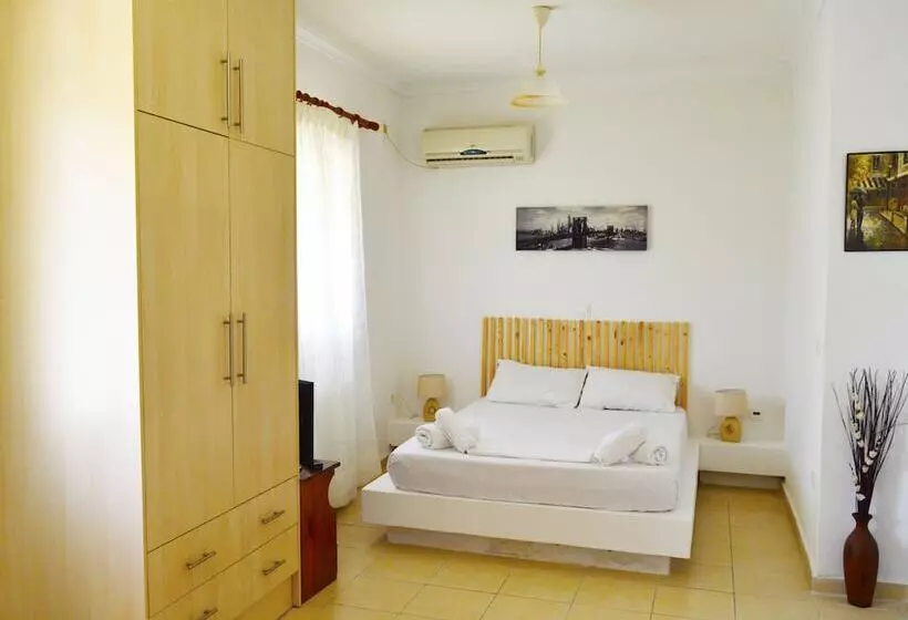 Dionysia Rooms