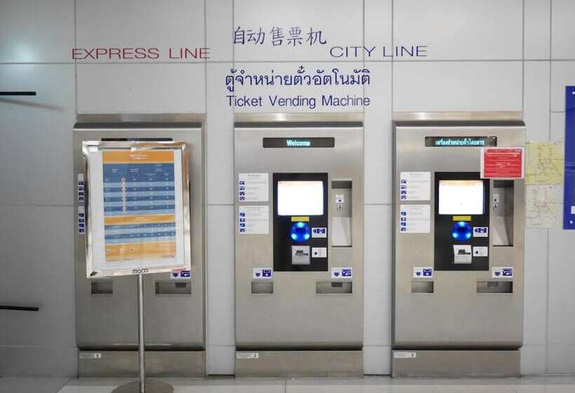 Hotel Boxtel At Suvarnabhumi Airport