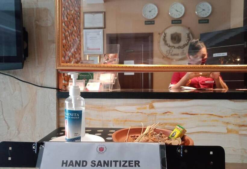 Prima In Hotel Malioboro