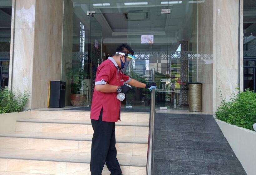 Prima In Hotel Malioboro