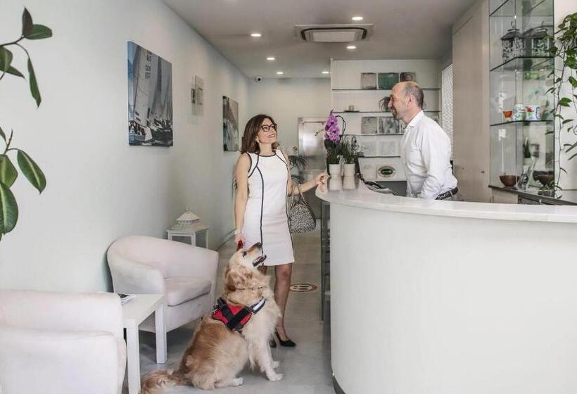 בית מלון כפרי Residence Suite Smeraldo