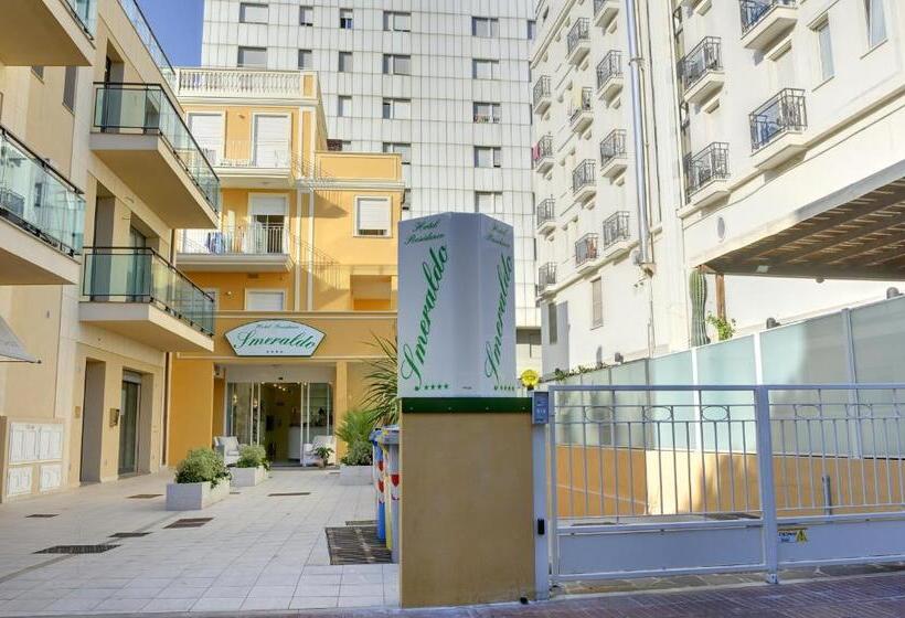 בית מלון כפרי Residence Suite Smeraldo