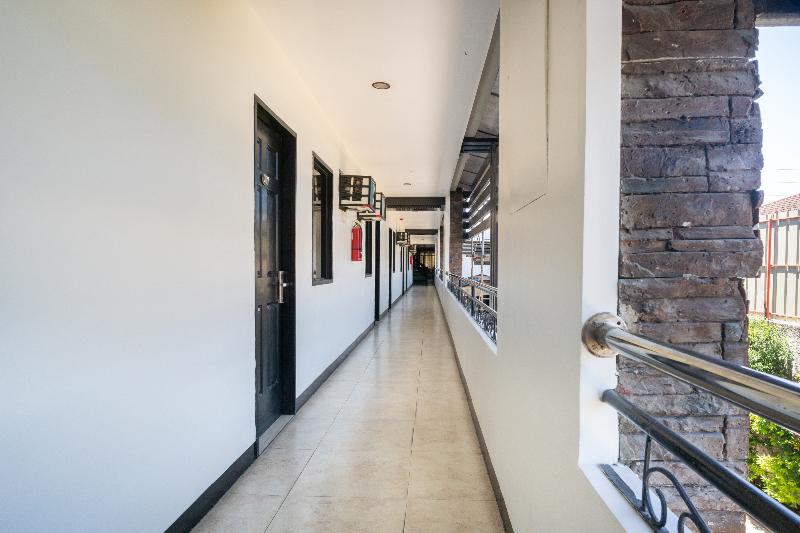 בית מלון כפרי Stonewood