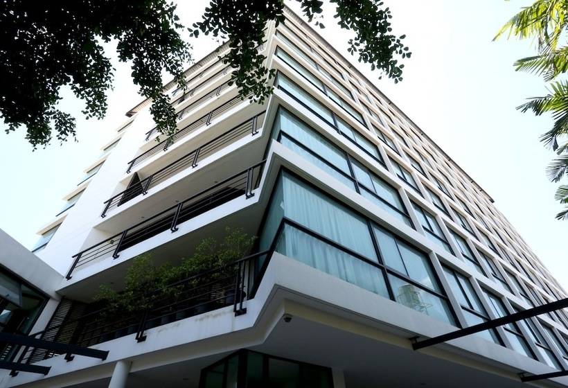 Neca Complex Apartment