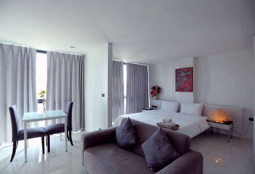 Neca Complex Apartment