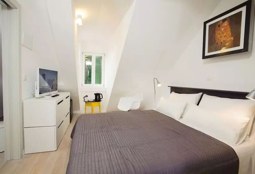 پانسیون Grgur Ninski Rooms