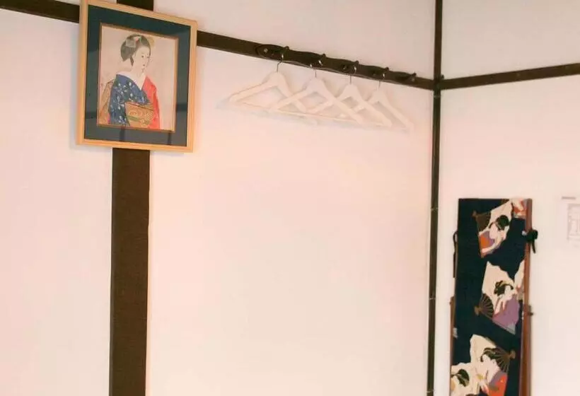 ペンション Guesthouse Hana Nishijin