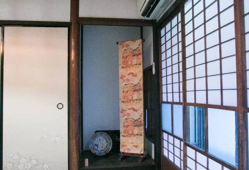 ペンション Guesthouse Hana Nishijin