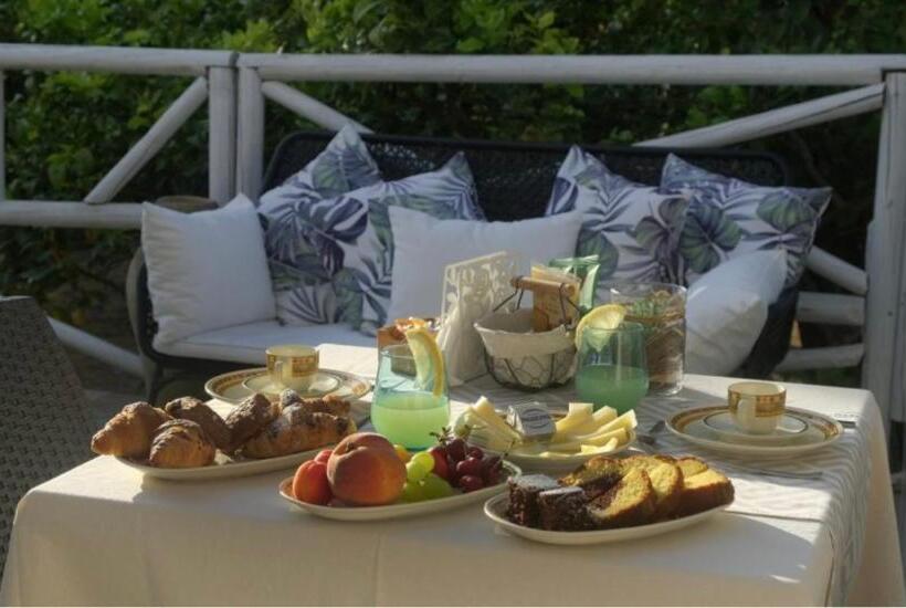 بنسيون Relais Villa Anna