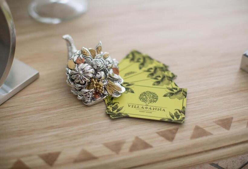 بنسيون Relais Villa Anna