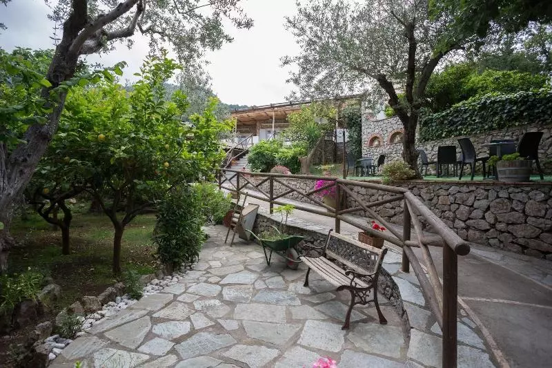 پانسیون Relais Villa Anna