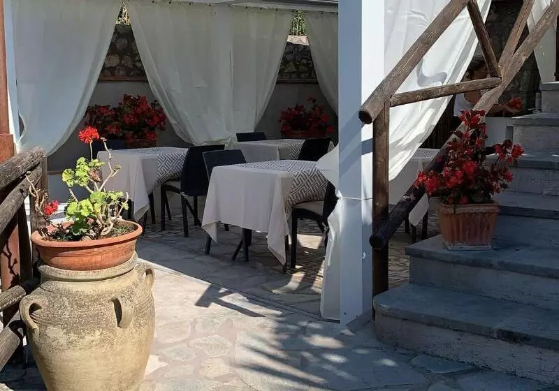 پانسیون Relais Villa Anna