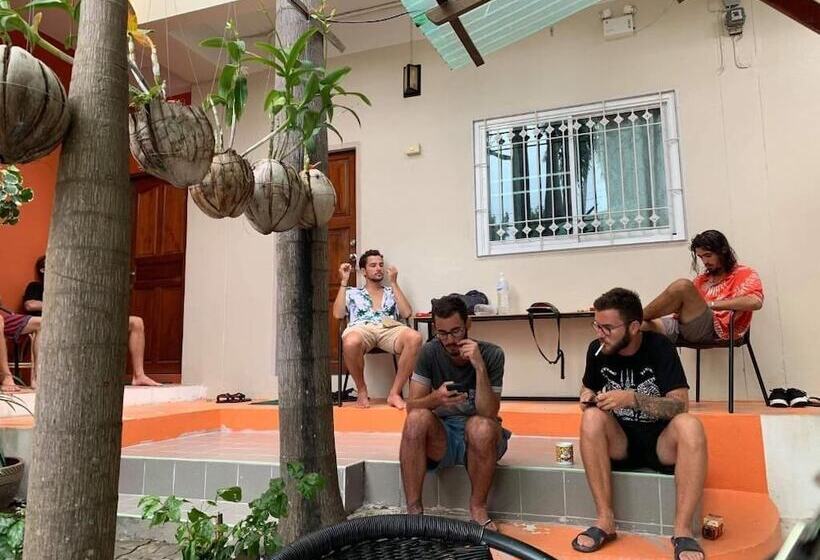 Пансион Sarin Guesthouse