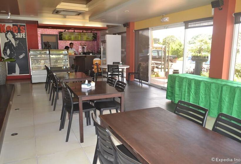 Roadhaus Hotel  The Manny Pacquiao