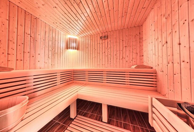 Apartments Cvita Holiday