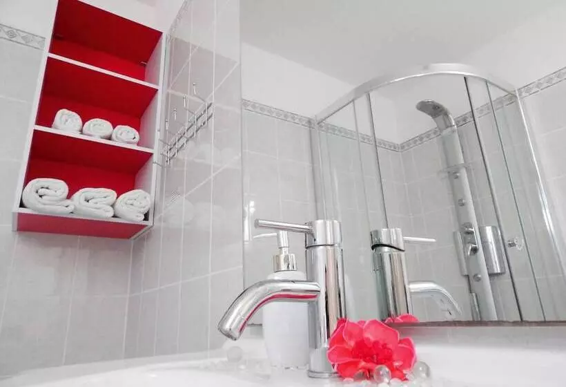 Apartments Cvita Holiday