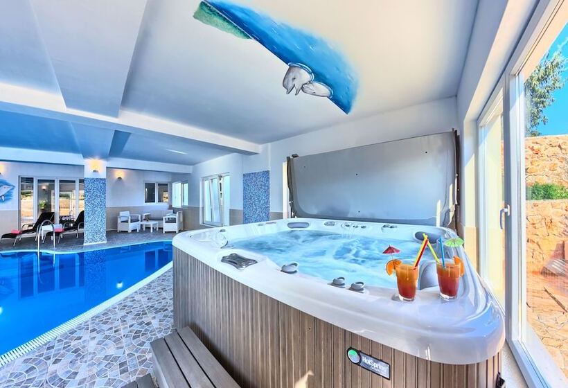 Apartments Cvita Holiday