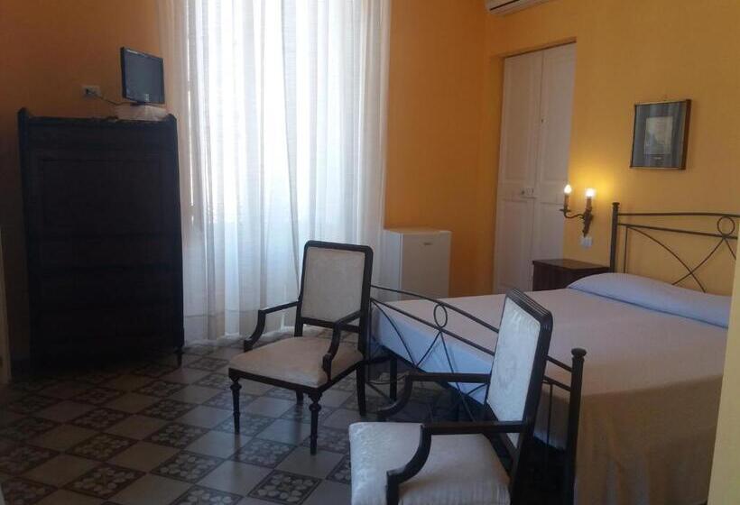 Nocleg ze śniadaniem Antico Palazzo Spinola