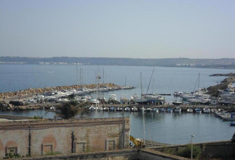 Nocleg ze śniadaniem Antico Palazzo Spinola