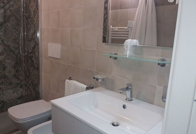 Nocleg ze śniadaniem Antico Palazzo Spinola