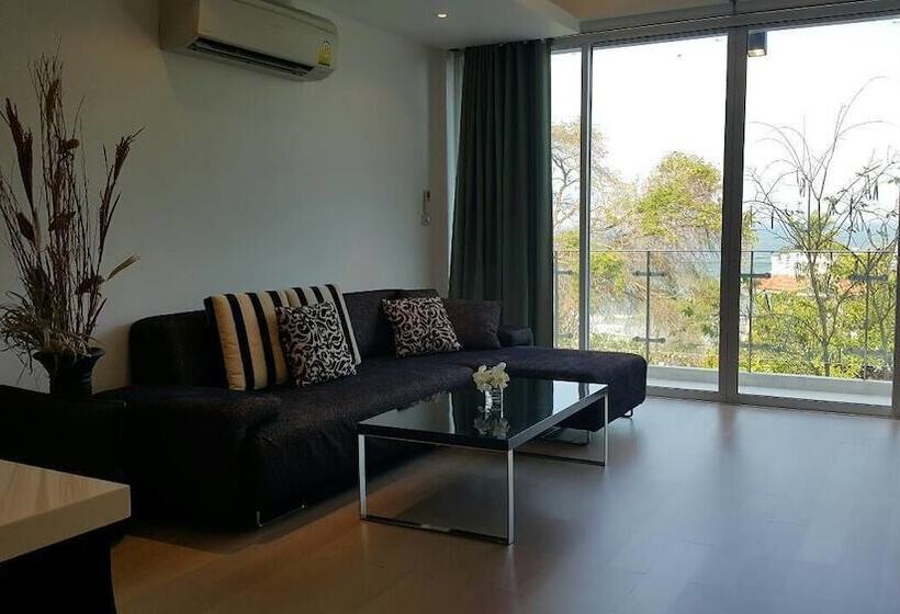 Chan Residence Hua Hin