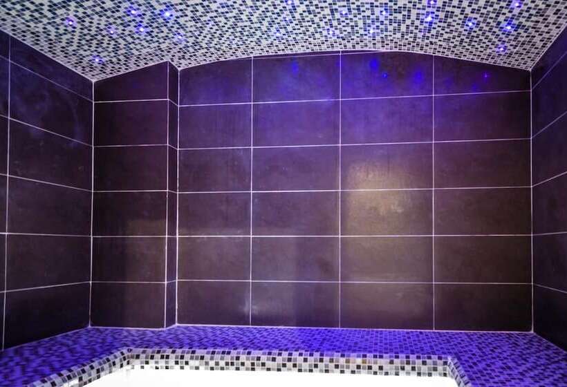 هتل Azalai Hôtel Abidjan