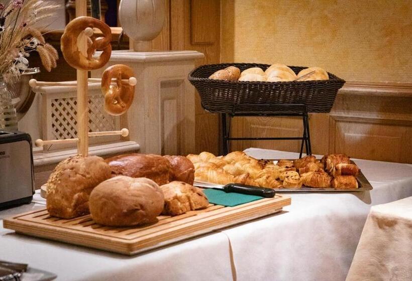 هتل Domaine De La Forêt