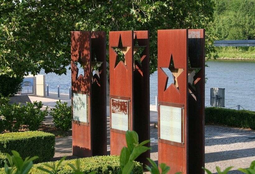 هتل Domaine De La Forêt