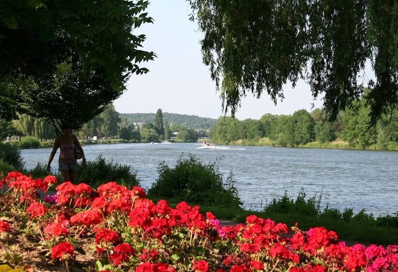 هتل Domaine De La Forêt