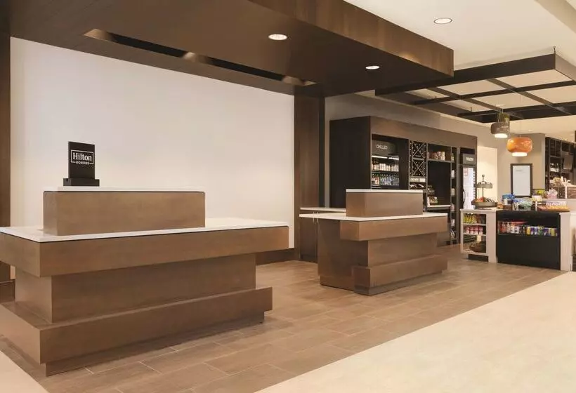 هتل Hilton Garden Phoenix Tempe, University Research Park