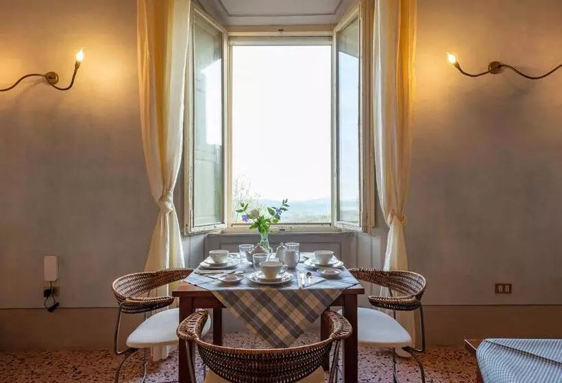 Hotelli La Fattoria Di Tatti