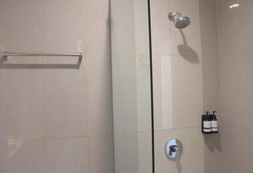 ホテル Mercure Jayapura