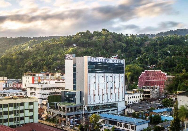 בית מלון כפרי Mercure Jayapura